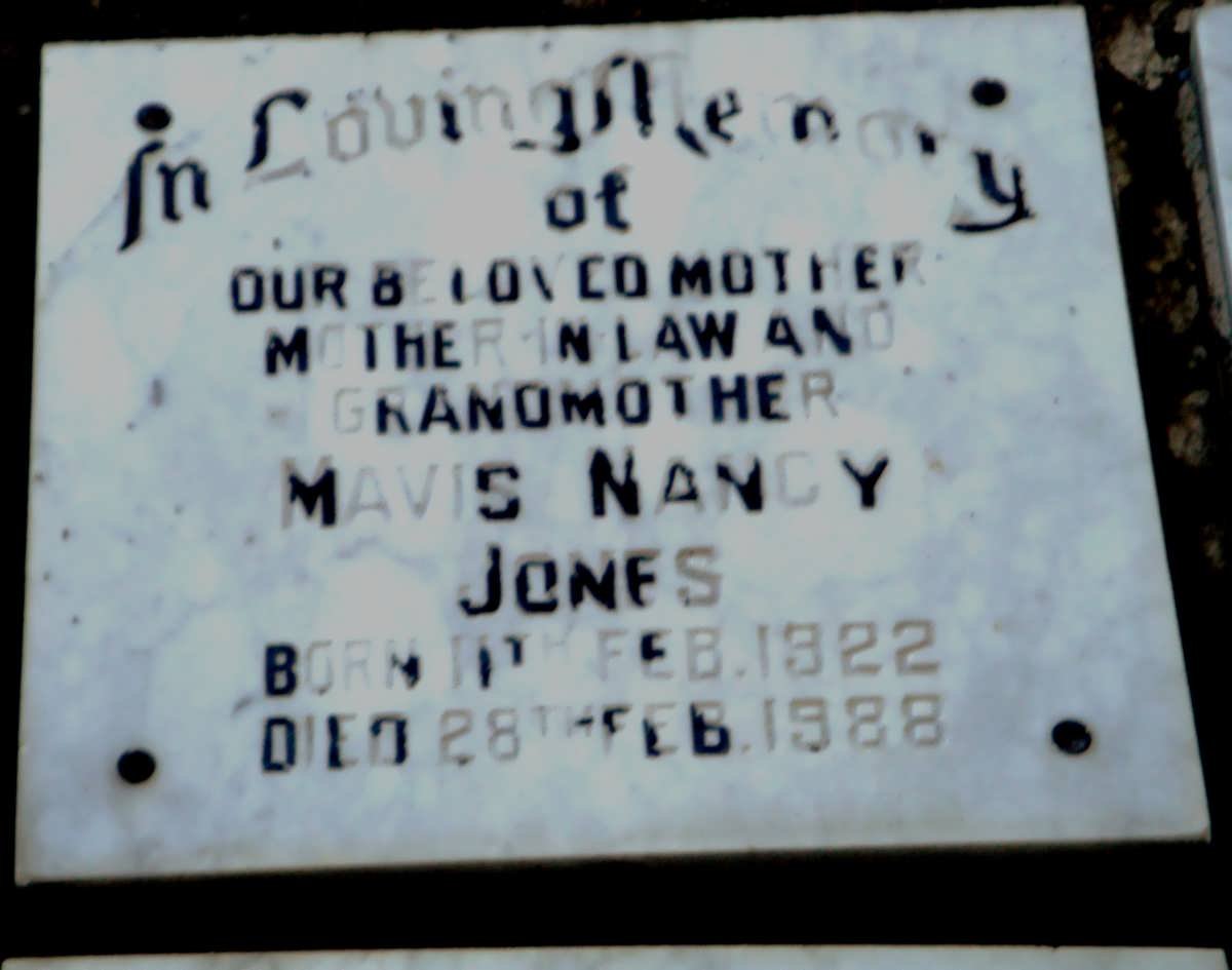 JONES Mavis Nancy 1922-1988