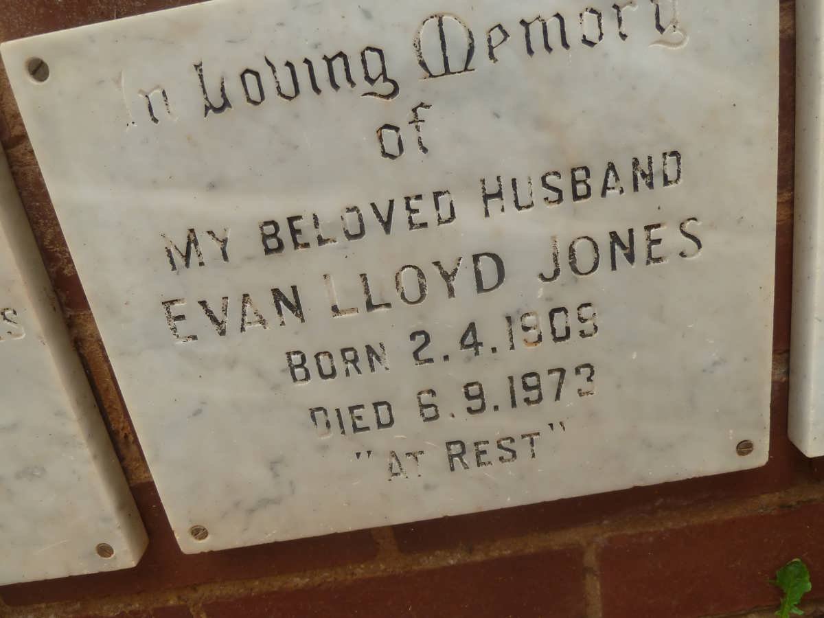 JONES Evan Lloyd 1909-1973