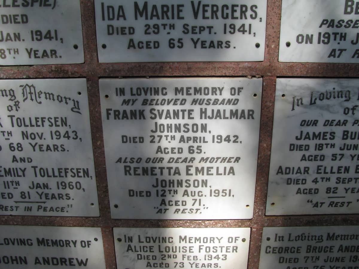 JOHNSON Frank Svante Hjalmar -1942 &amp; Renetta Emelia -1951