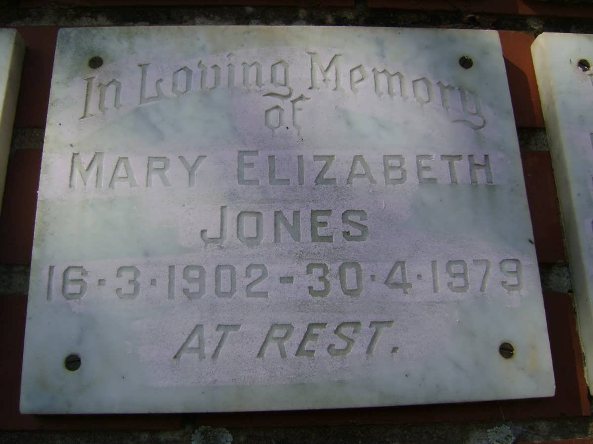 JONES Mary Elizabeth 1902-1979