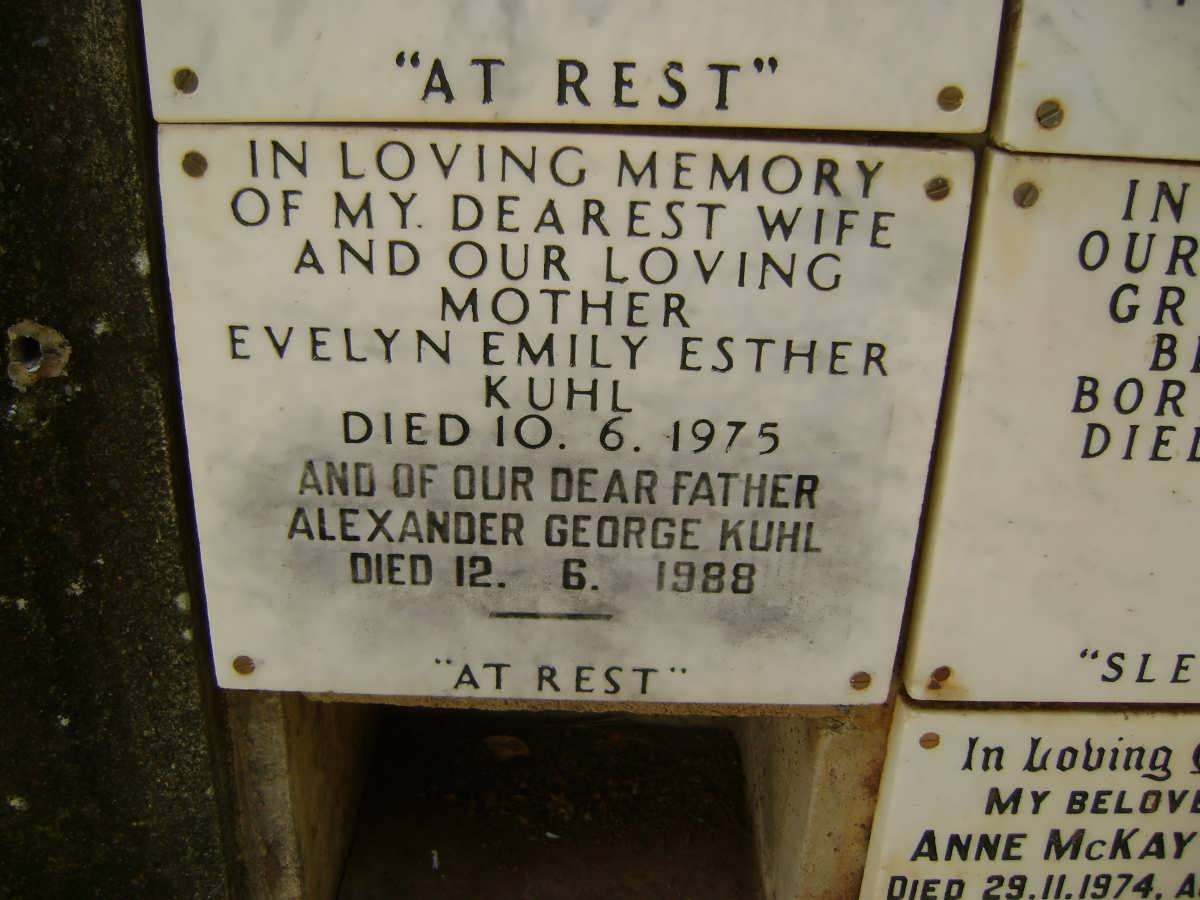 KUHL Alexander George -1988 &amp; Evelyn Emily Esther -1975