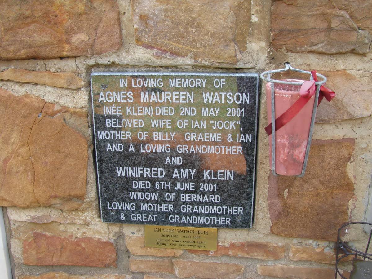 KLEIN Winifred Amy -2001 :: WATSON Ian 1929-2009 &amp; Agnes Maureen KLEIN -2001