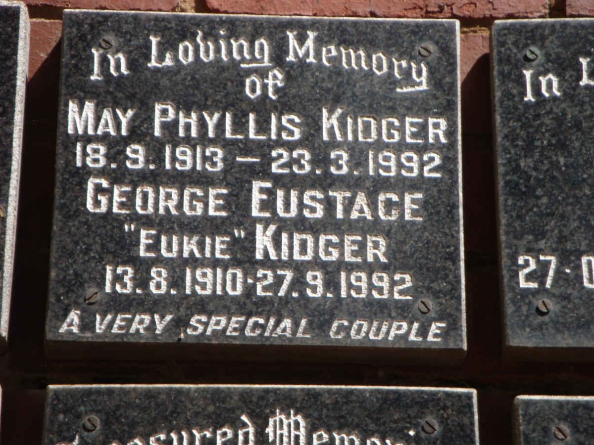 KIDGER George Eustace 1910-1992 &amp; May Phyllis 1913-1992