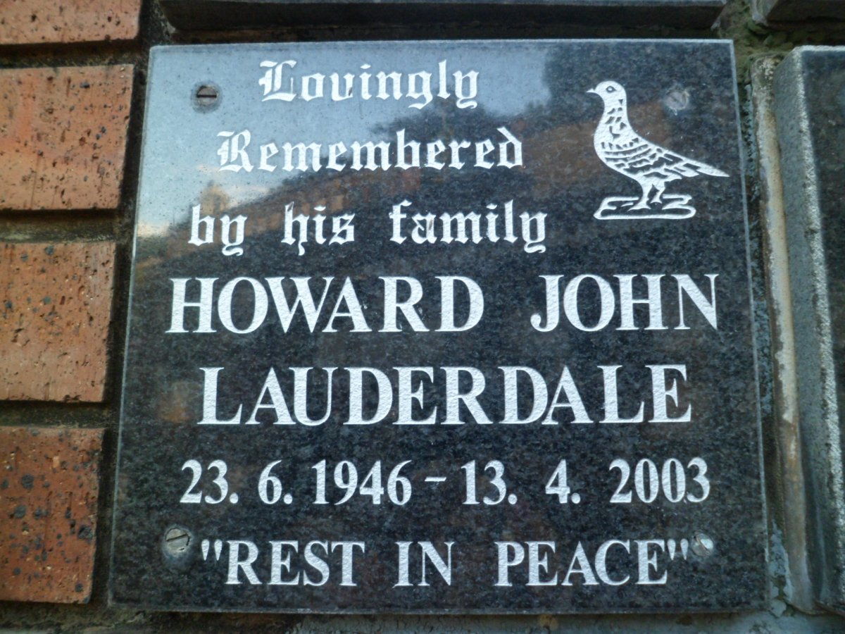 LAUDERDALE Howard John 1946-2003