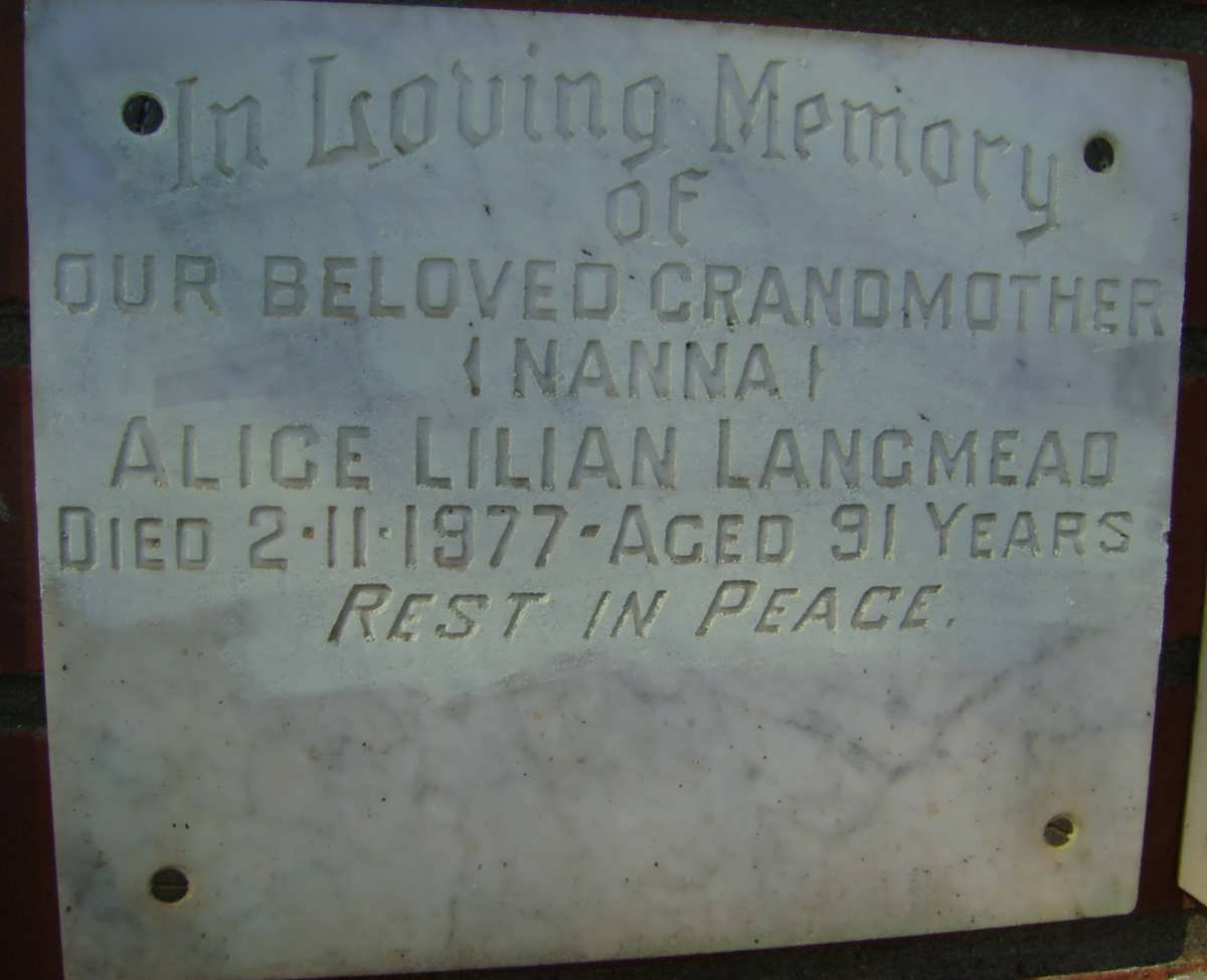 LANGMEAD Alice Lilian -1977