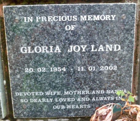 LAND Gloria Joy 1954-2002