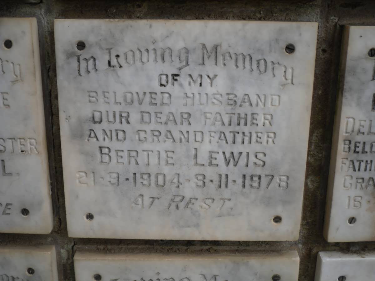 LEWIS Bertie 1904-1978