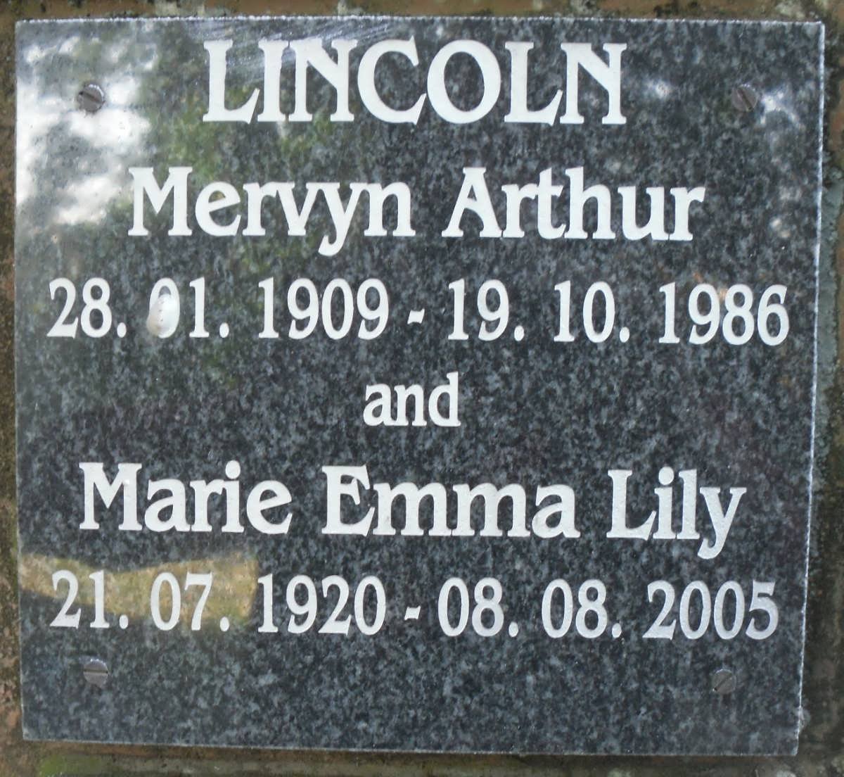 LINCOLN Mervyn Arthur 1909-1986 &amp; Marie Emma Lily 1920-2005