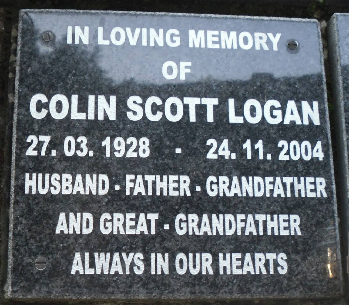 LOGAN Colin Scott 1928-2004