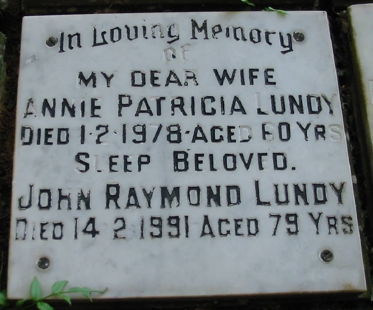 LUNDY John Raymond -1991 &amp; Annie Patricia -1978