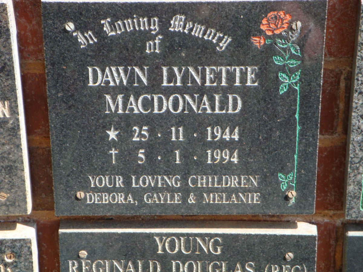 MACDONALD Dawn Lynette 1944-1994