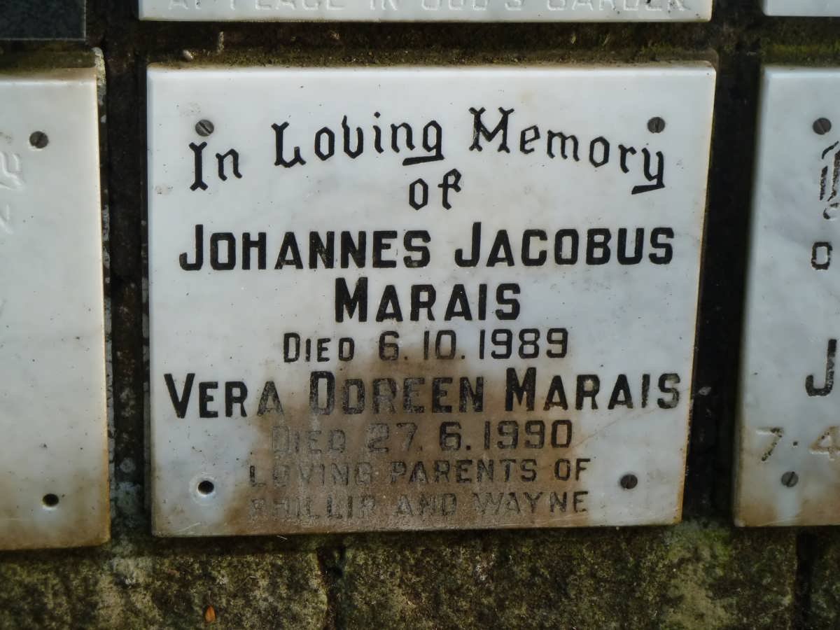 MARAIS Johannes Jacobus -1989 &amp; Vera Doreen -1990