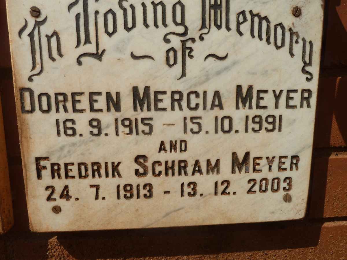MEYER Fredrik Schram 1913-2003 &amp; Doreen Mercia 1915-1991