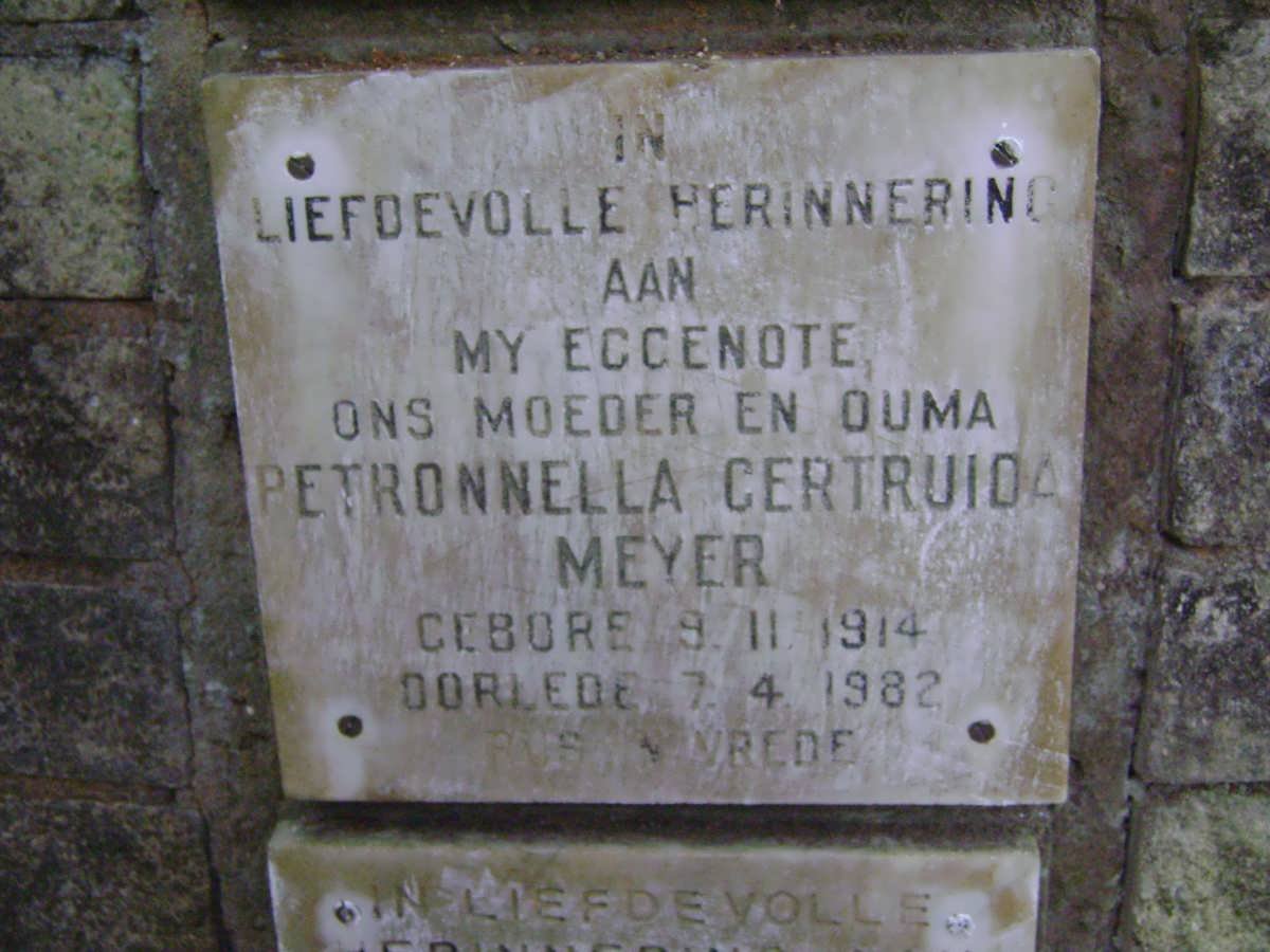 MEYER Petronella Gertruida 1914-1982