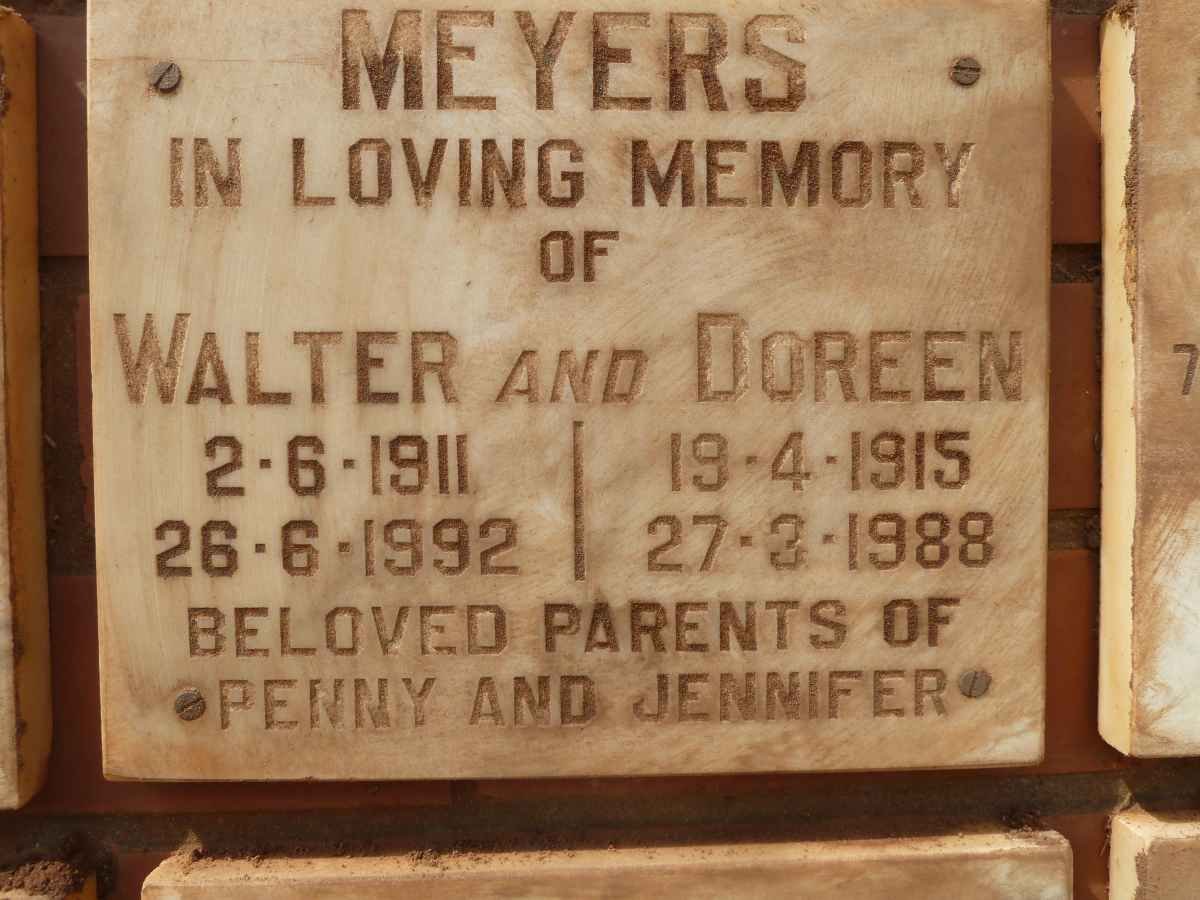 MEYERS Walter 1911-1992 &amp; Doreen 1915-1988