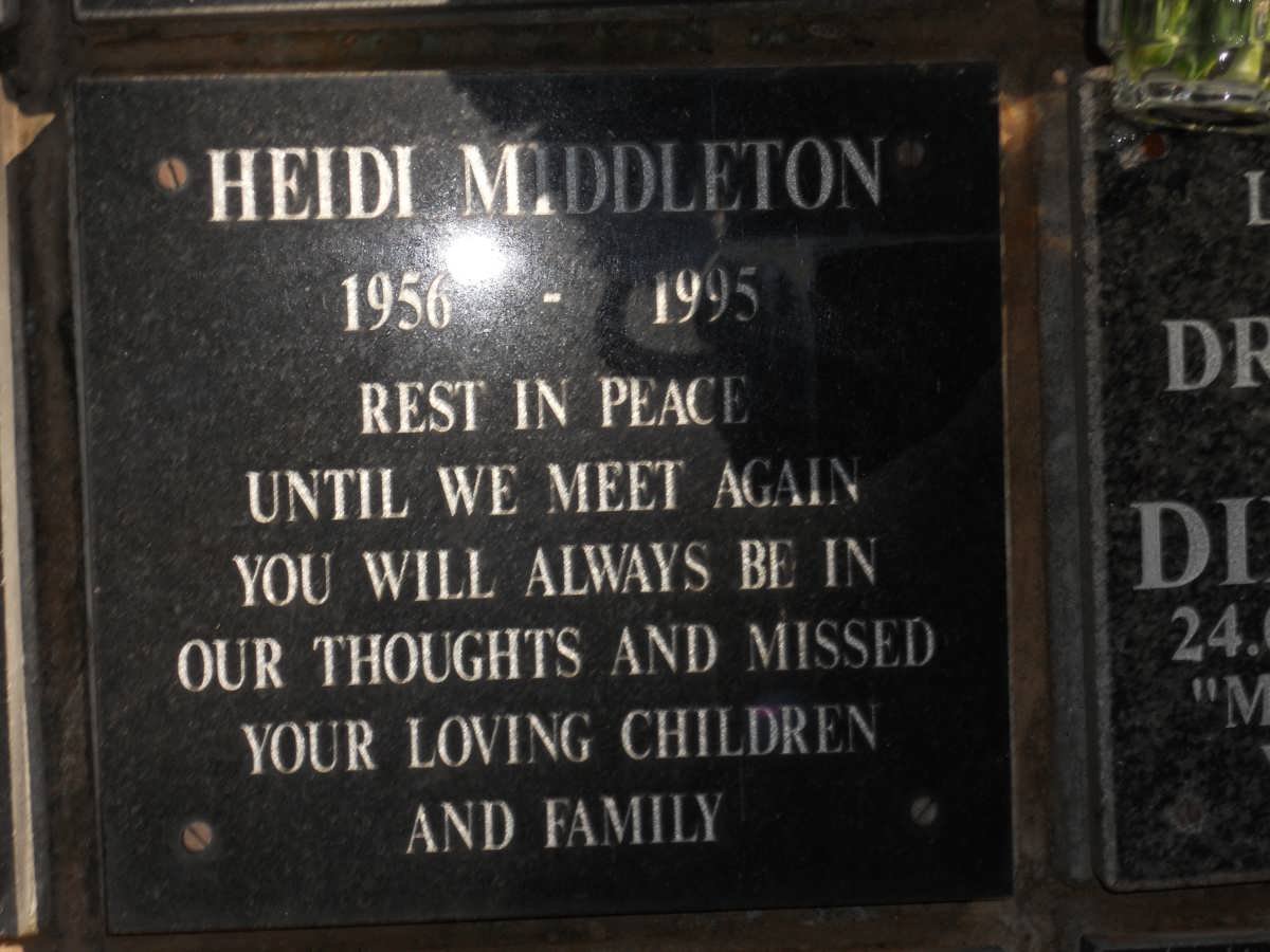 MIDDLETON Heidi 1956-1995