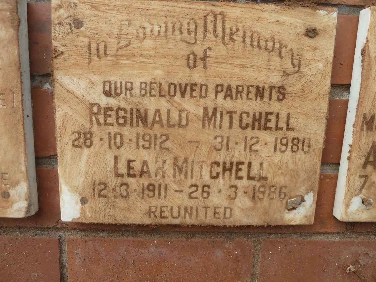 MITCHELL Reginald 1912-1980 &amp; Leah 1911-1986