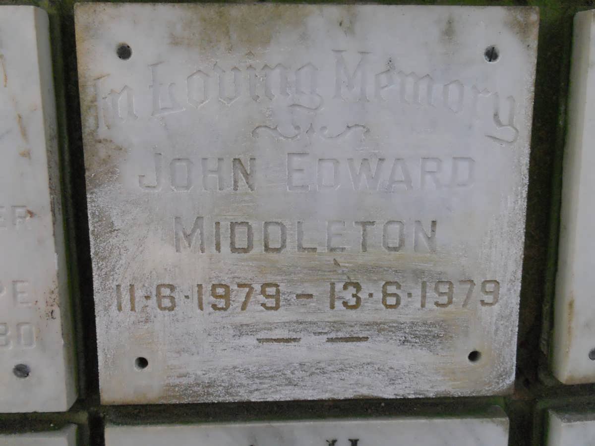 MIDDLETON John Edward 1979-1979