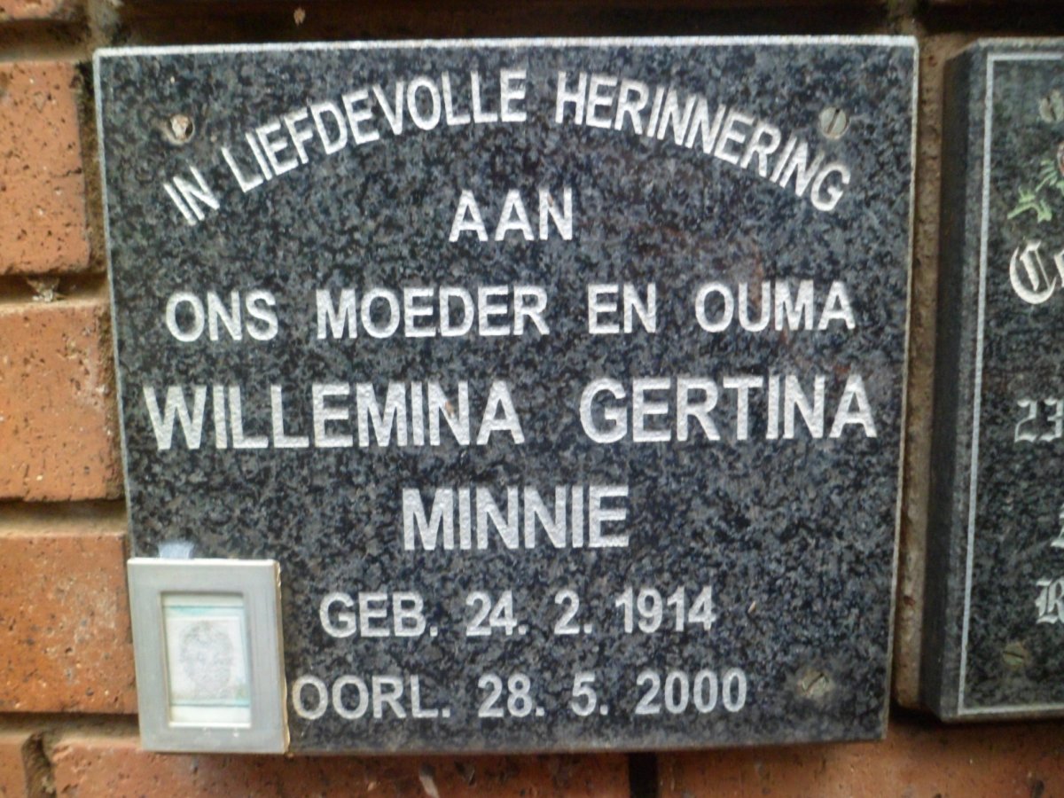 MINNIE Willemina Gertina 1914-2000