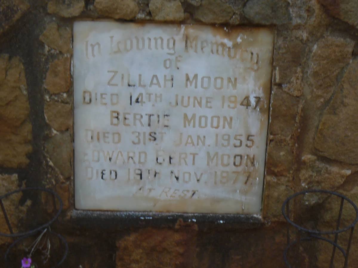 MOON Edward Bert -1977 :: MOON Zillah -1947 :: MOOM Bertie -1955