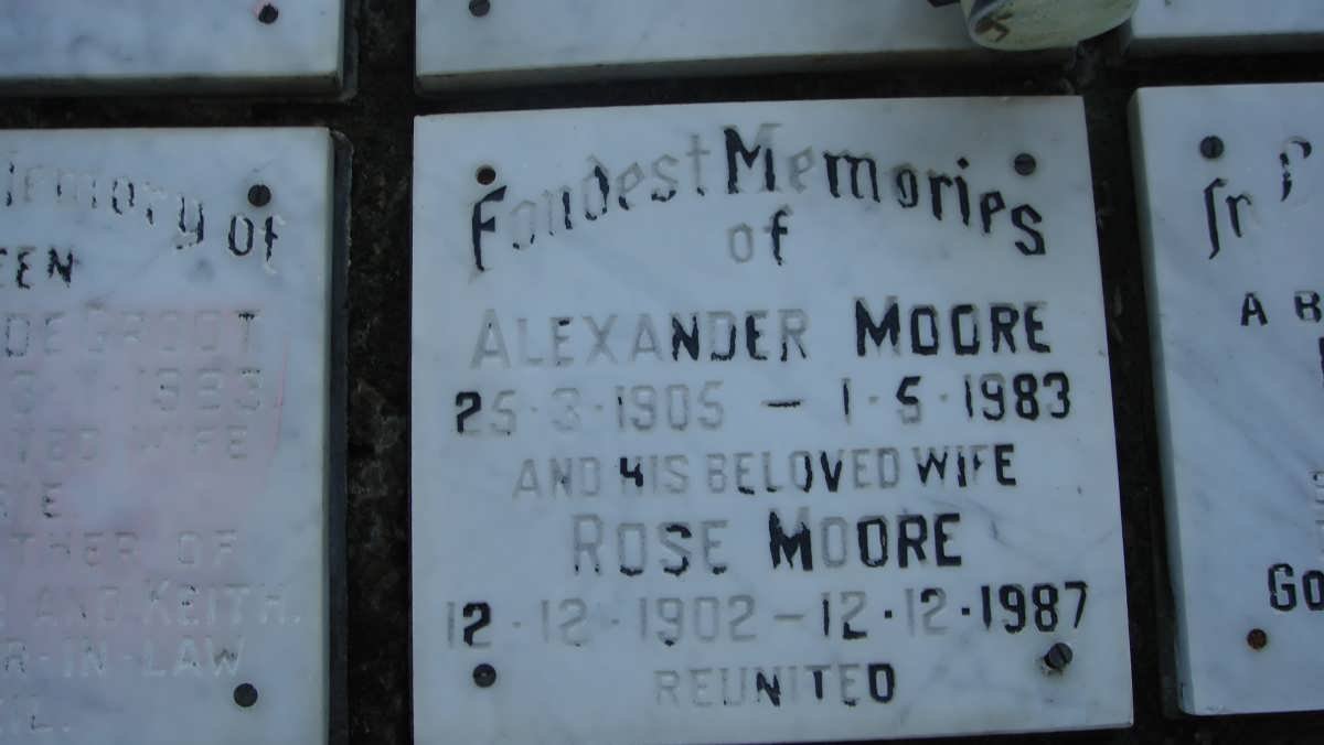 MOORE Alexander 1905-1983 &amp; Rose 1902-1987