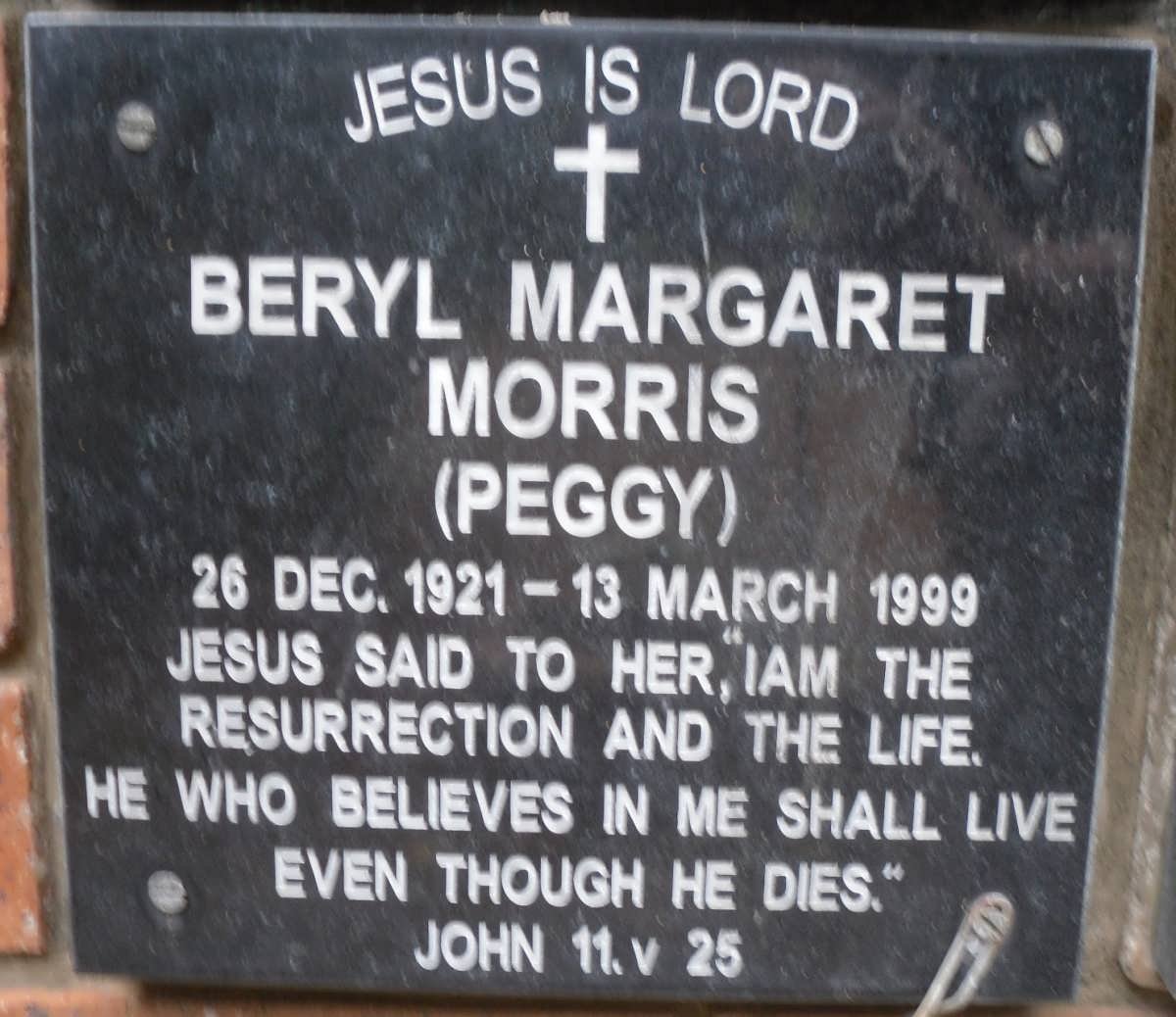 MORRIS Beryl Margaret 1921-1999