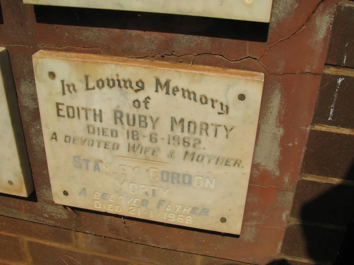 MORTY Stanley Gordon -1968 &amp; Edith Ruby -1962