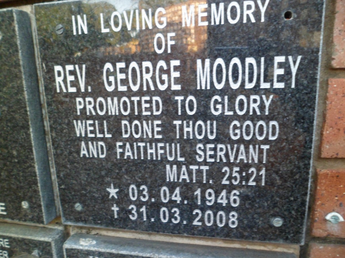 MOODLEY George 1946-2008