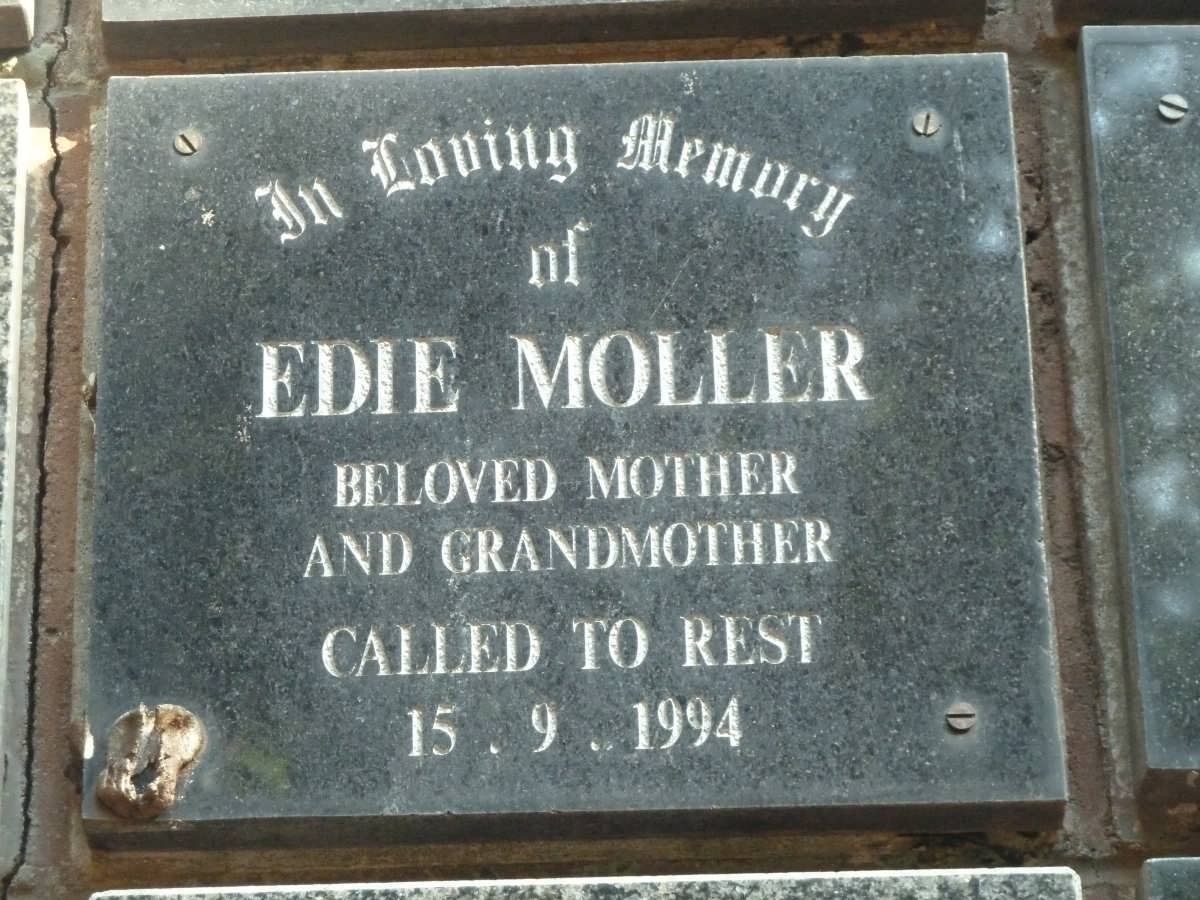 MOLLER Edie -1994