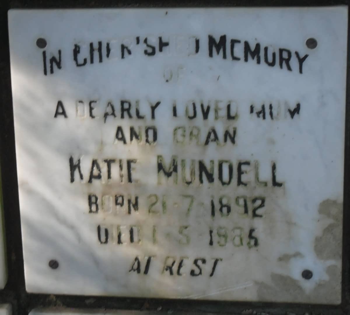 MUNDELL Katie 1892-1985