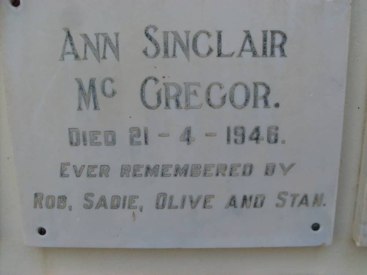 Mc GREGOR Ann Sinclair -1946
