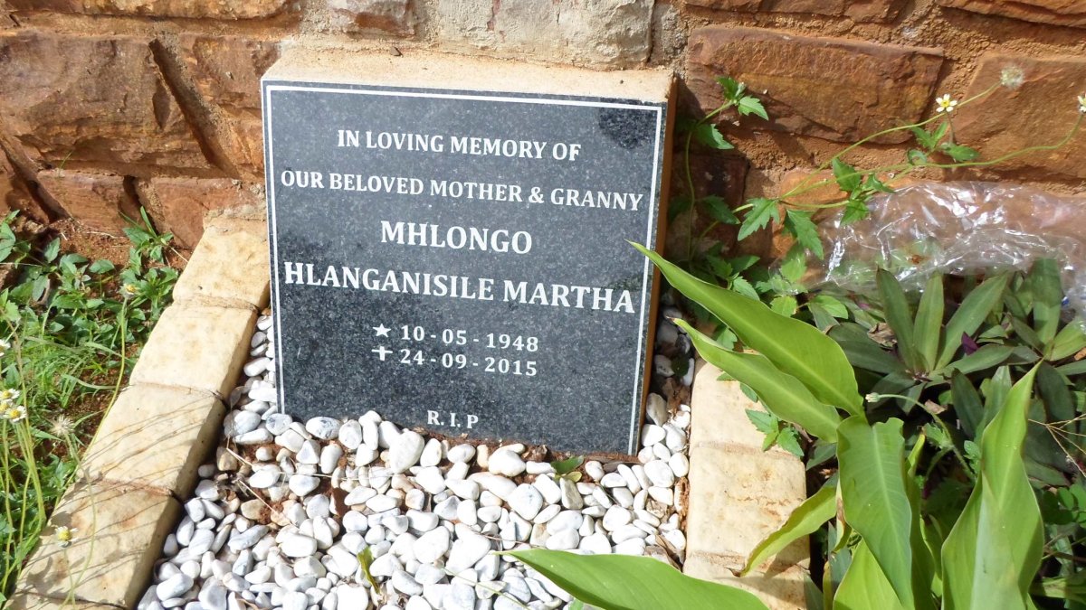MHLONGO Hlanganisile Martha 1948-2015