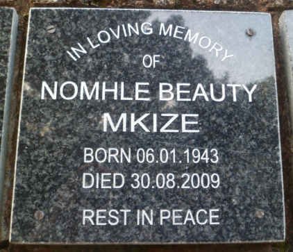 MKIZE Nomhle Beauty 1943-2009