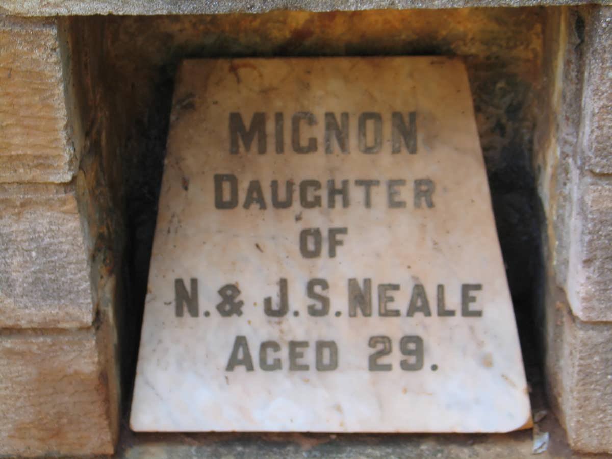NEALE Mignon 