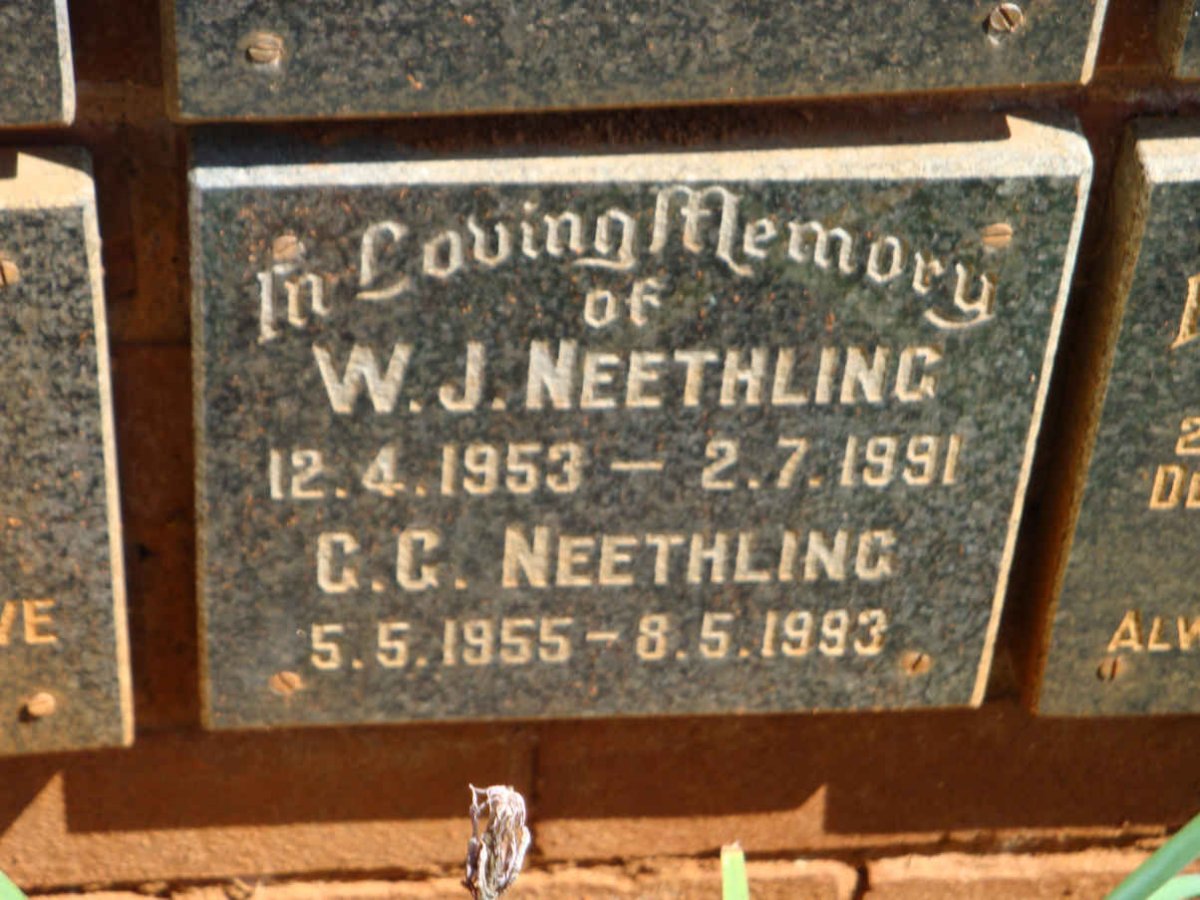 NEETHLING G.G. 1955-1993 &amp; W.J. 1953-1996