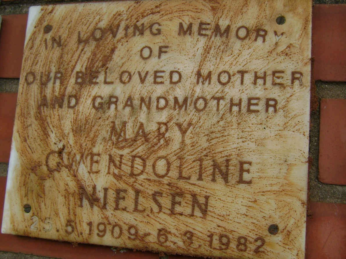 NIELSEN Mary Gwendoline 1909-1982