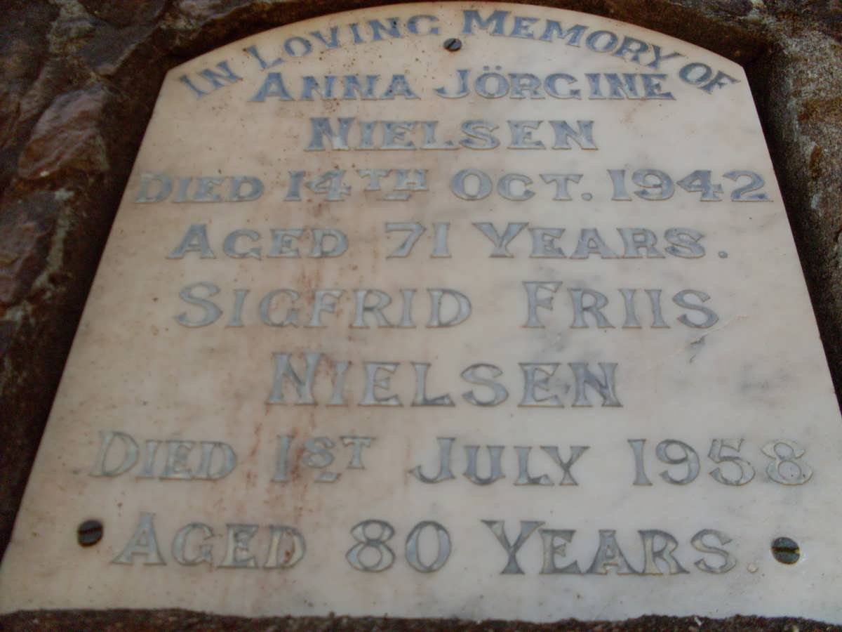 NIELSON Sigfrid Friis -1958 &amp; Anna Jorgine -1942