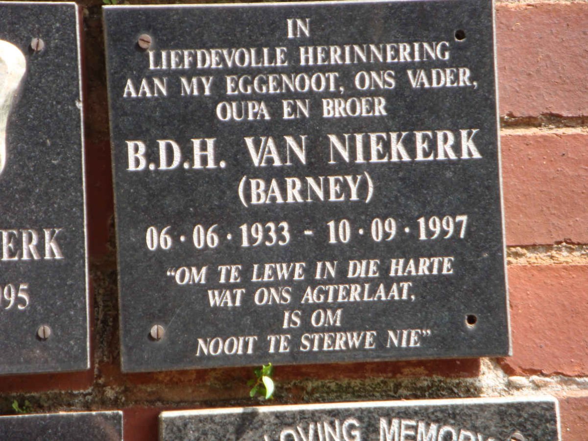 NIEKERK B.D.H., van 1933-1997