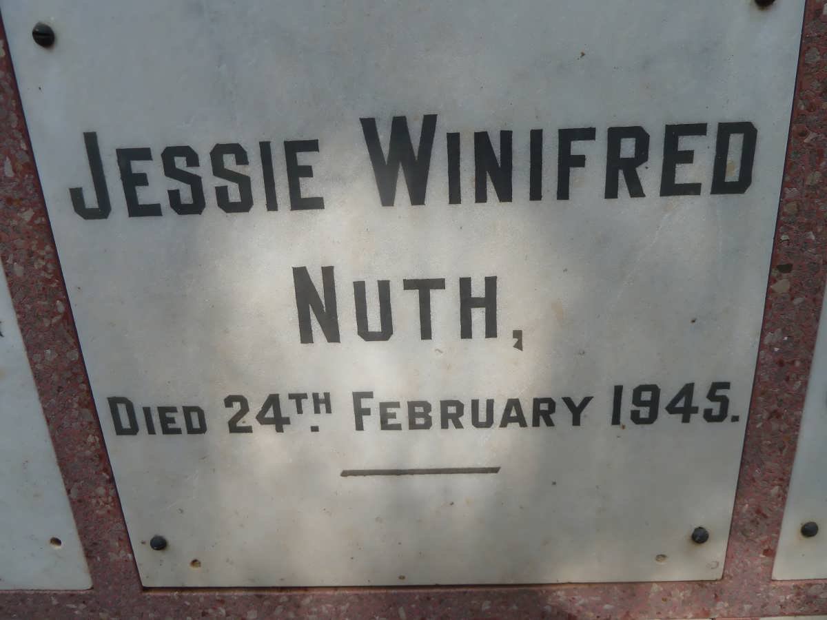 NUTH Jessie Winifred -1945
