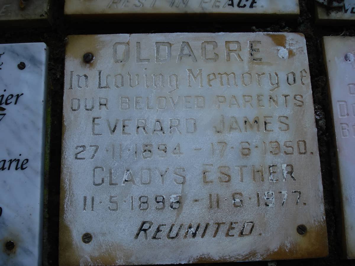 OLDACRE Everard James 1894-1950 &amp; Gladys Esther 1898-1977