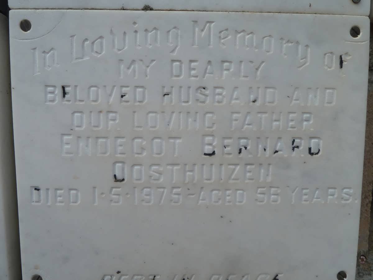 OOSTHUIZEN Endecot Bernard -1975