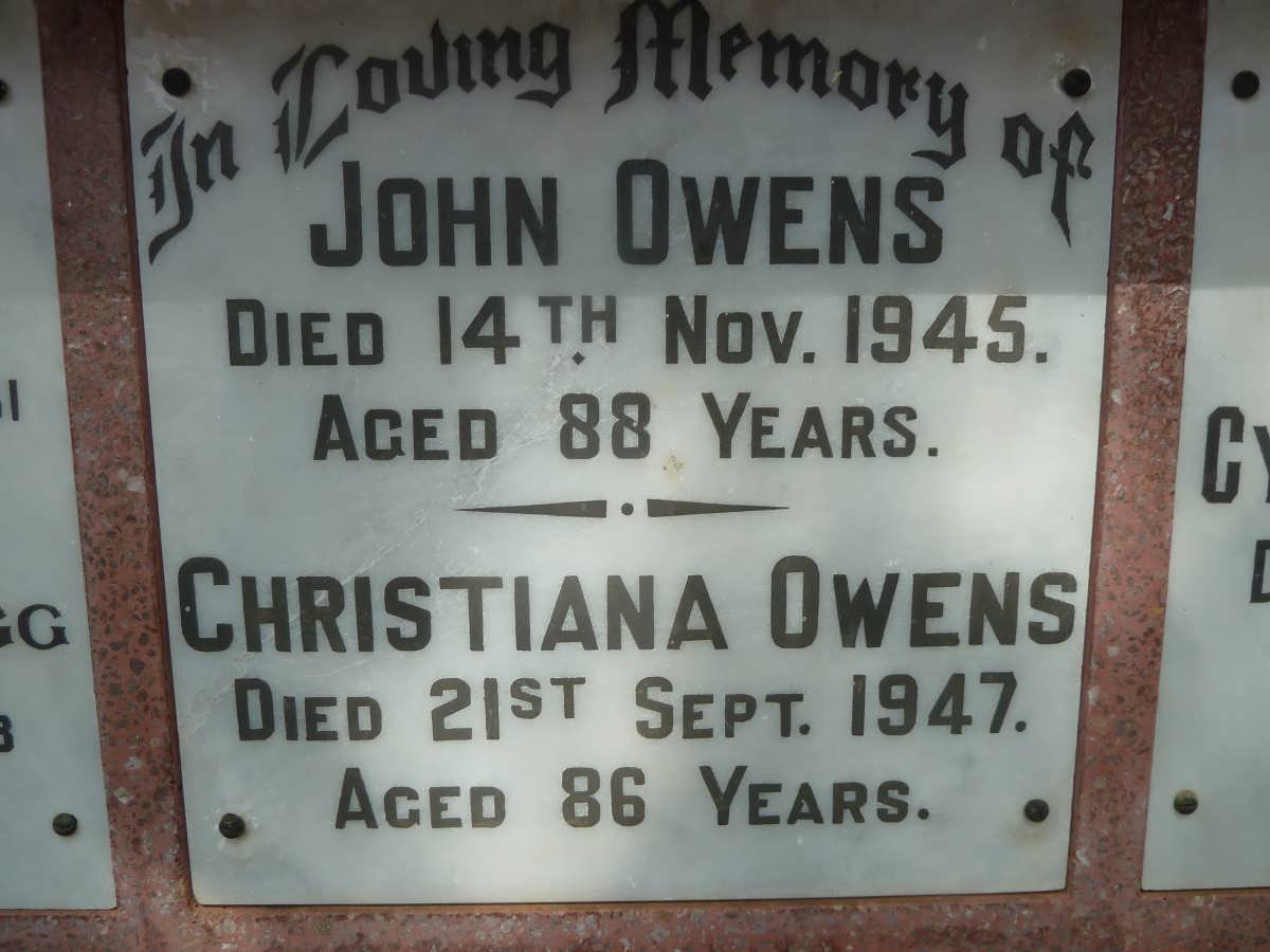 OWENS John -1945 &amp; Christiana -1947