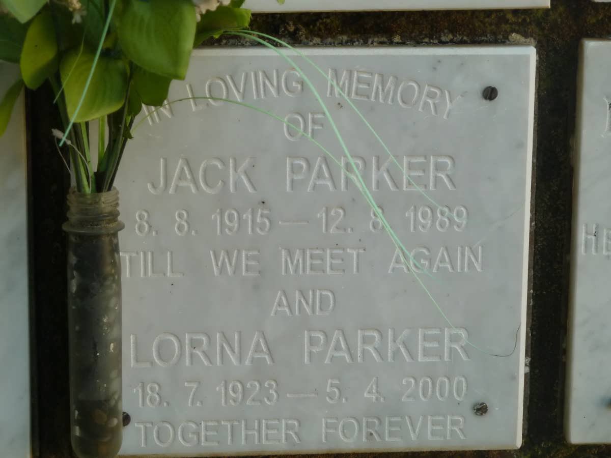 PARKER Jack 1915-1989 &amp; Lorna 1923-2000