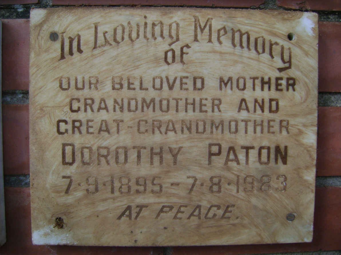 PATON Dorothy 1895-1983
