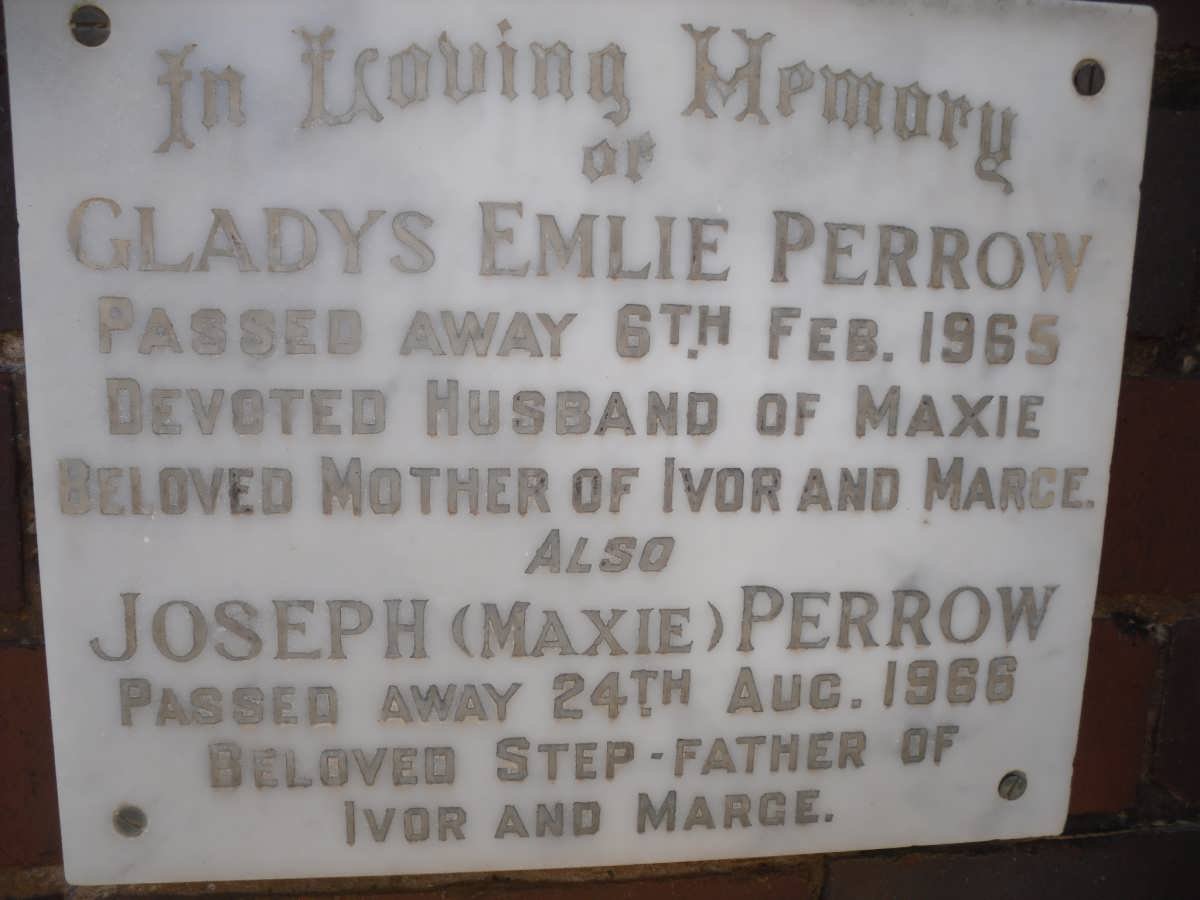 PERROW Joseph -1966 &amp; Gladys Emlie -1965