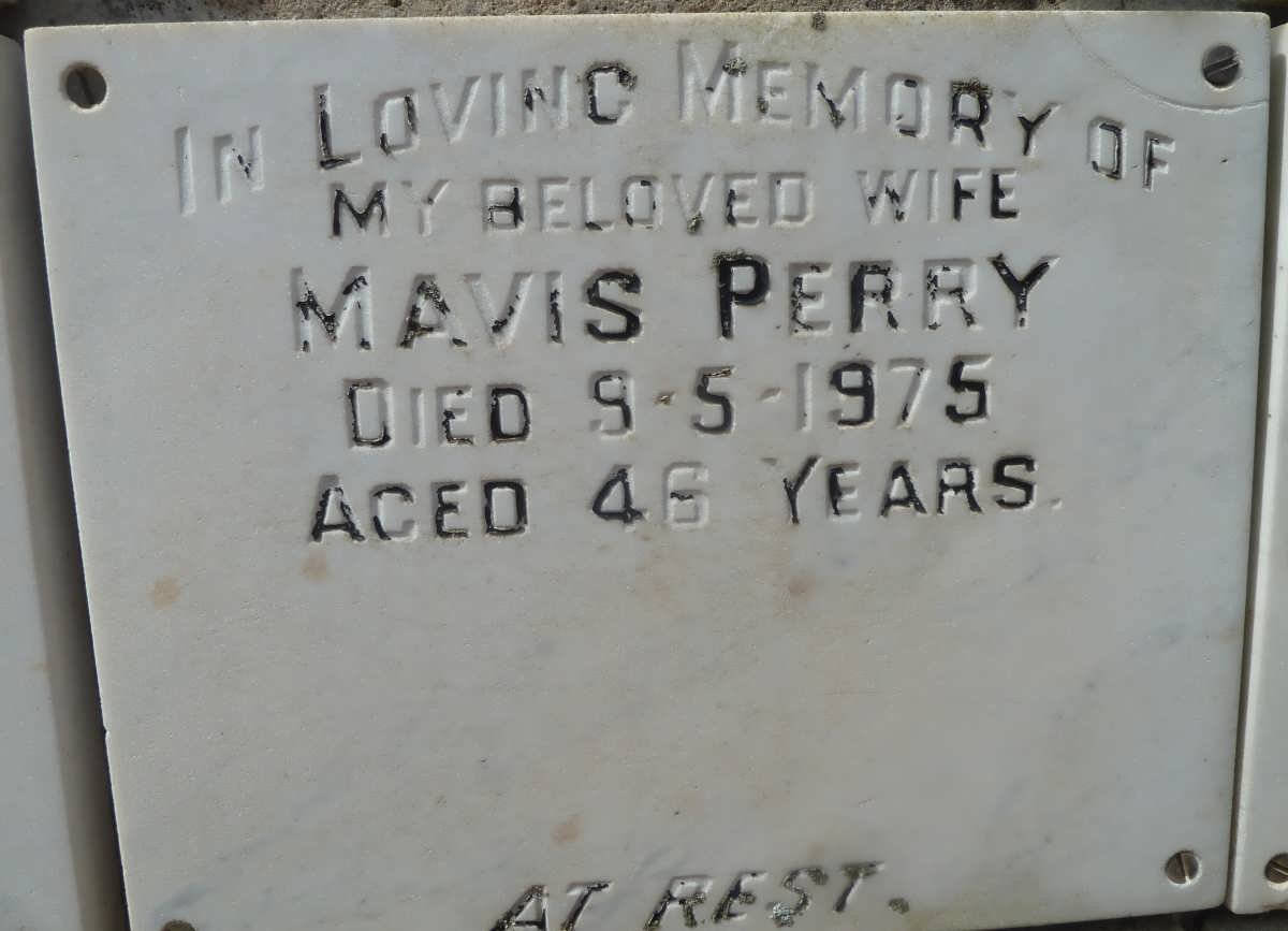 PERRY Mavis -1975