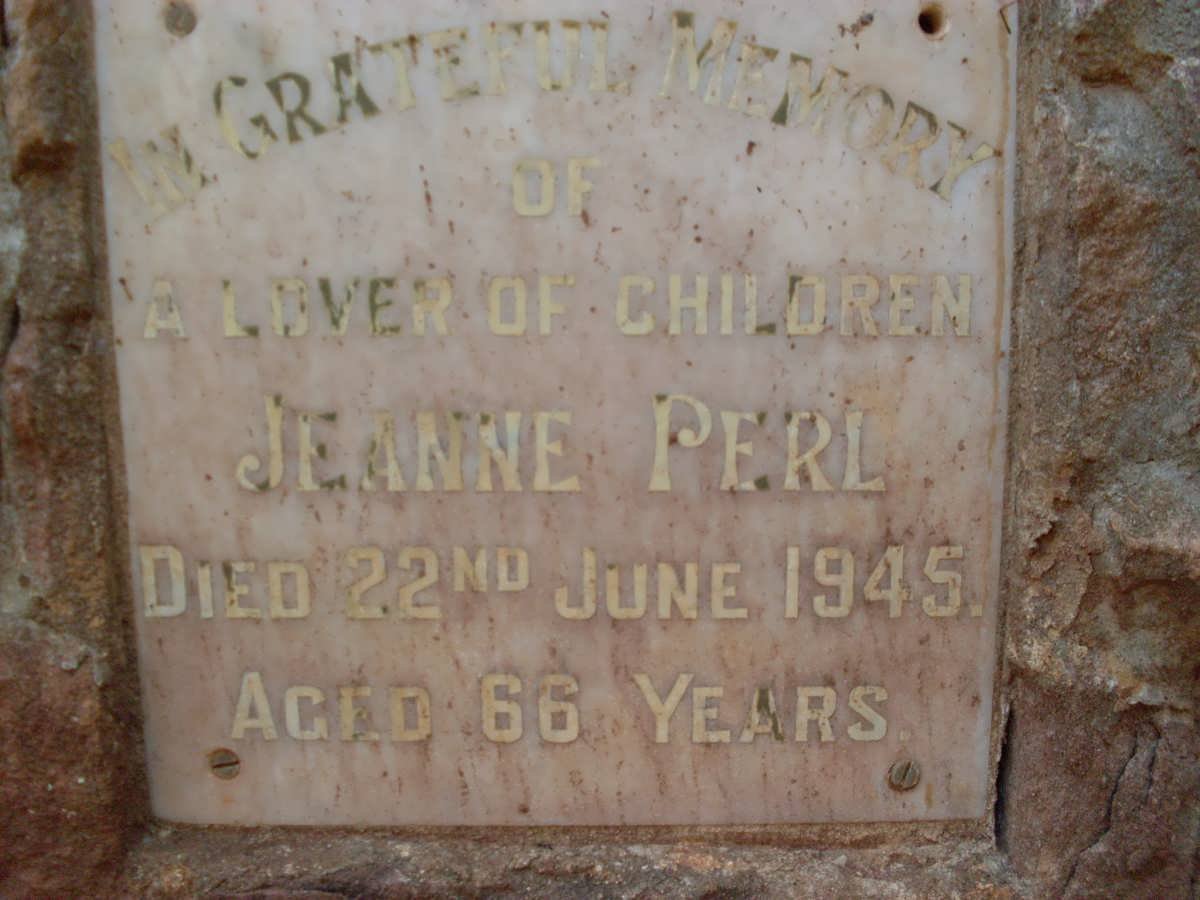 PERL Jeanne -1945