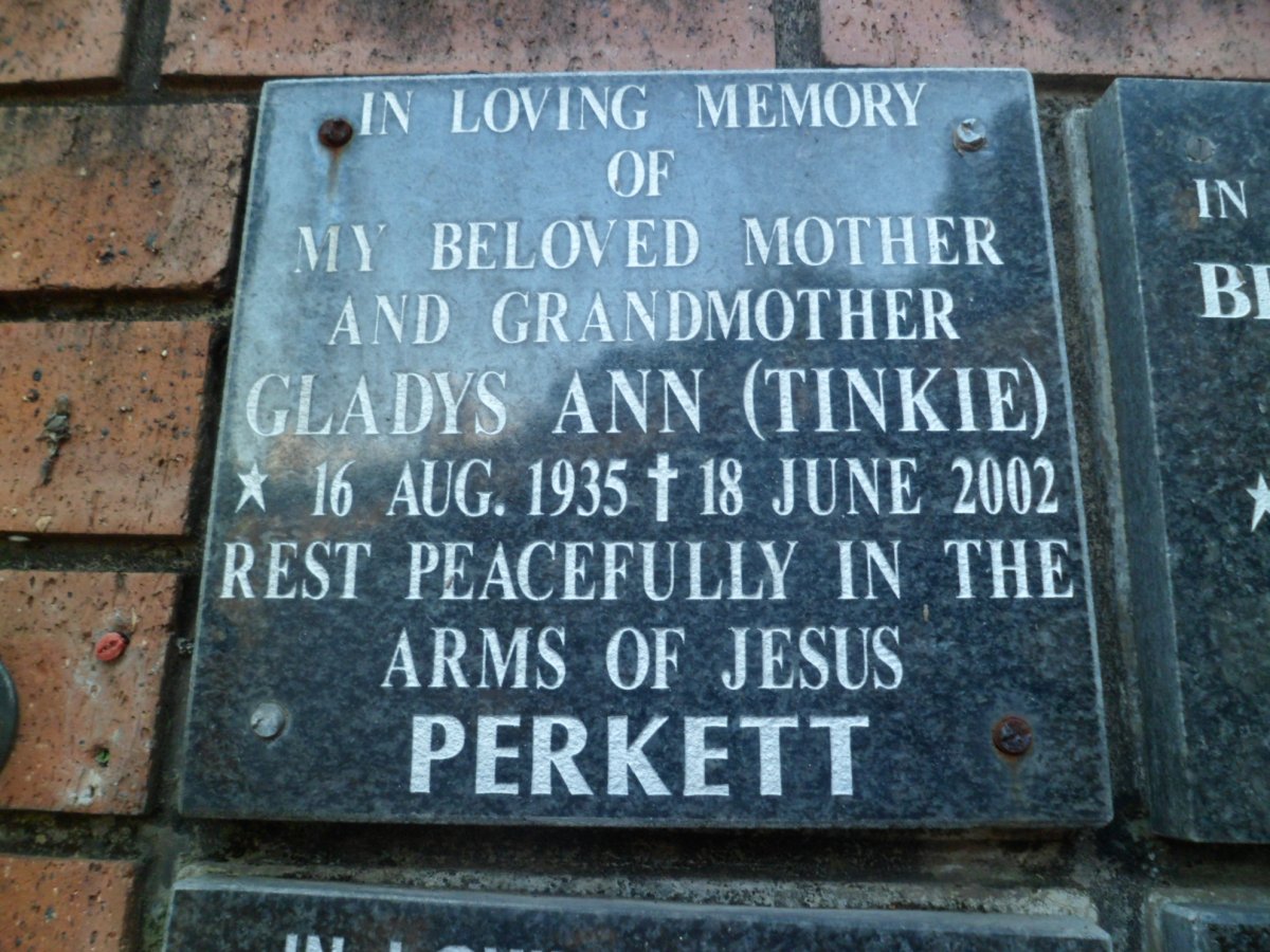 PERKETT Gladys Ann 1935-2002