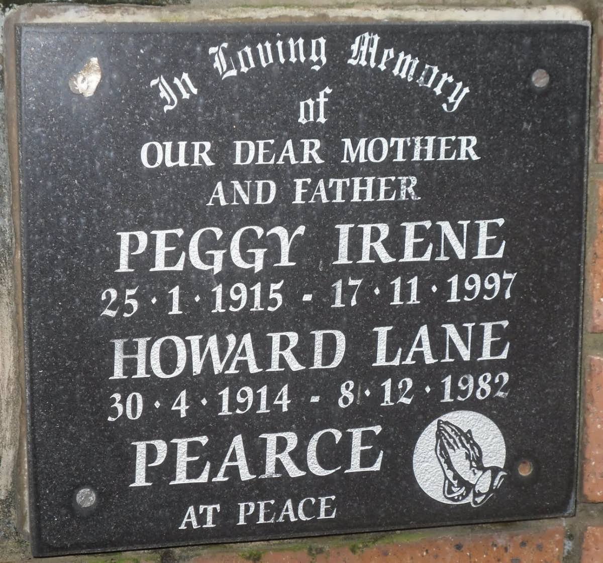 PEARCE Howard Lane 1914-1982 &amp; Peggy Irene 1915-1997