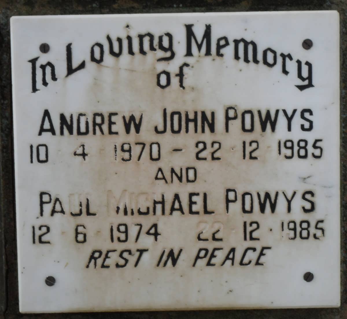 POWYS Andrew John 1970-1985 :: POWYS Paul Michael 1974-1985
